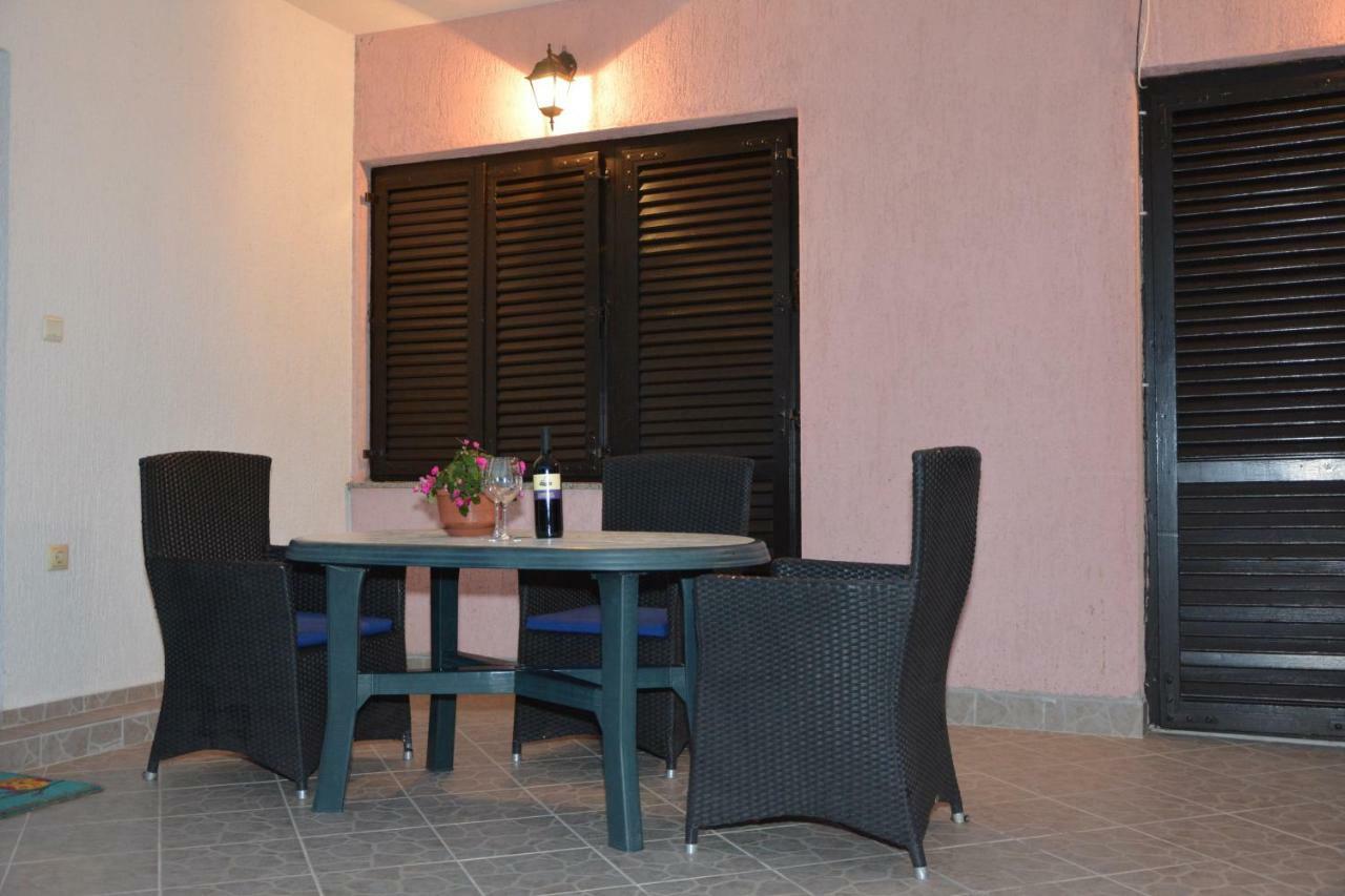 Apartment Vrban سينج المظهر الخارجي الصورة